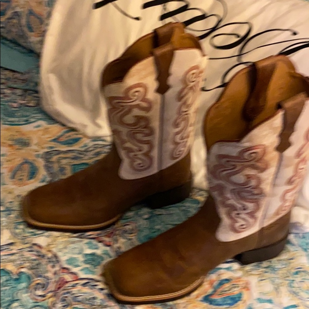 Aristide boots size 10